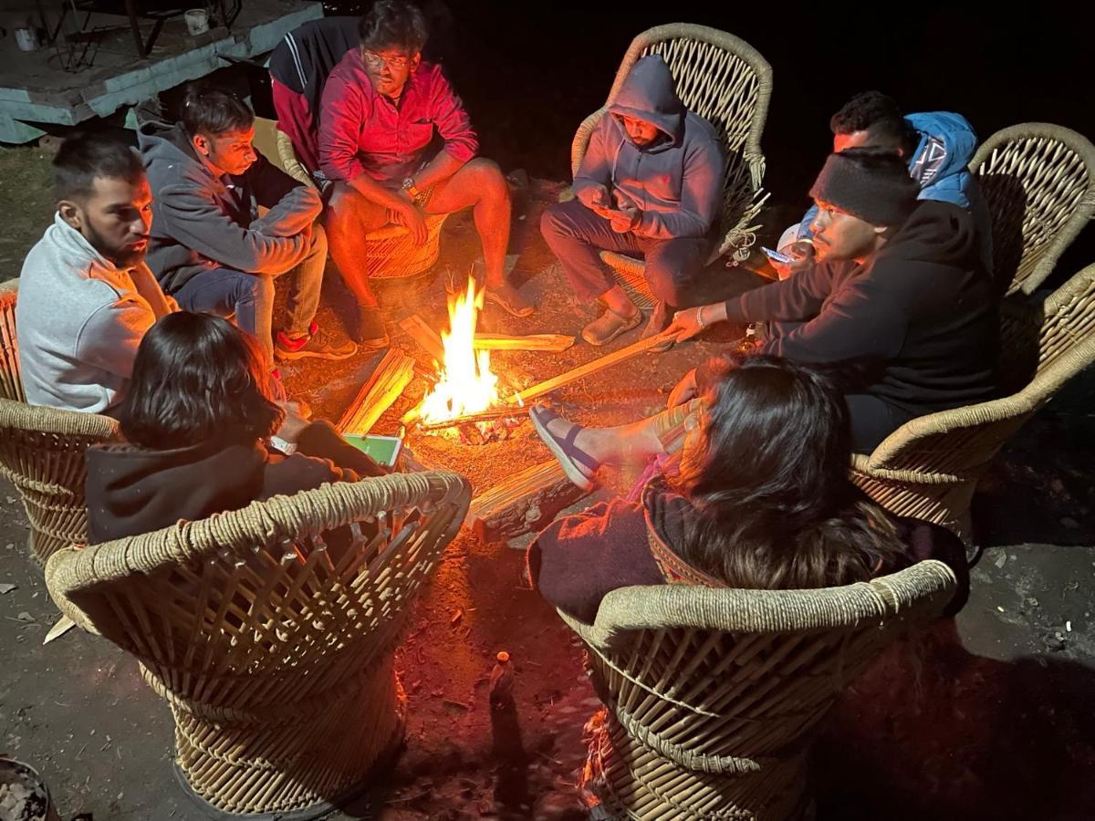 Satyam Homes Shoja Buitenkant foto